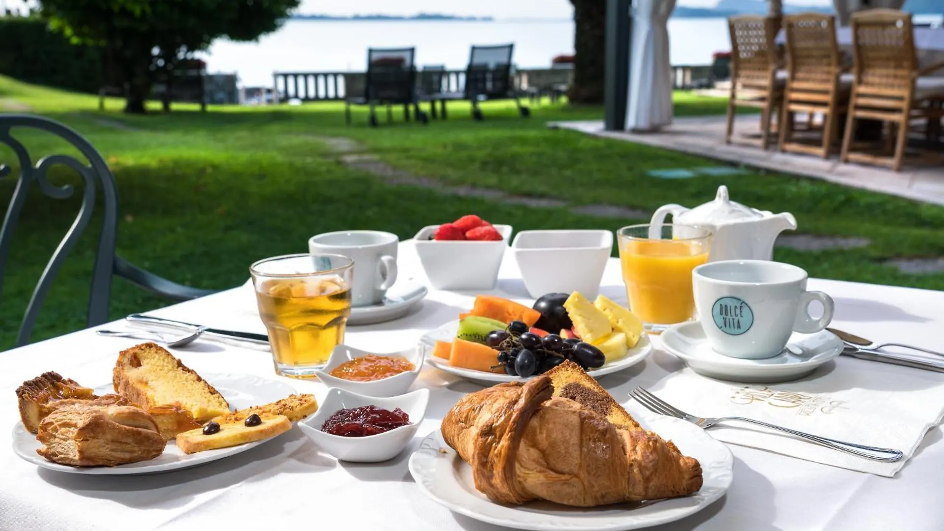 Hotel Villa Capri Gardone Riviera