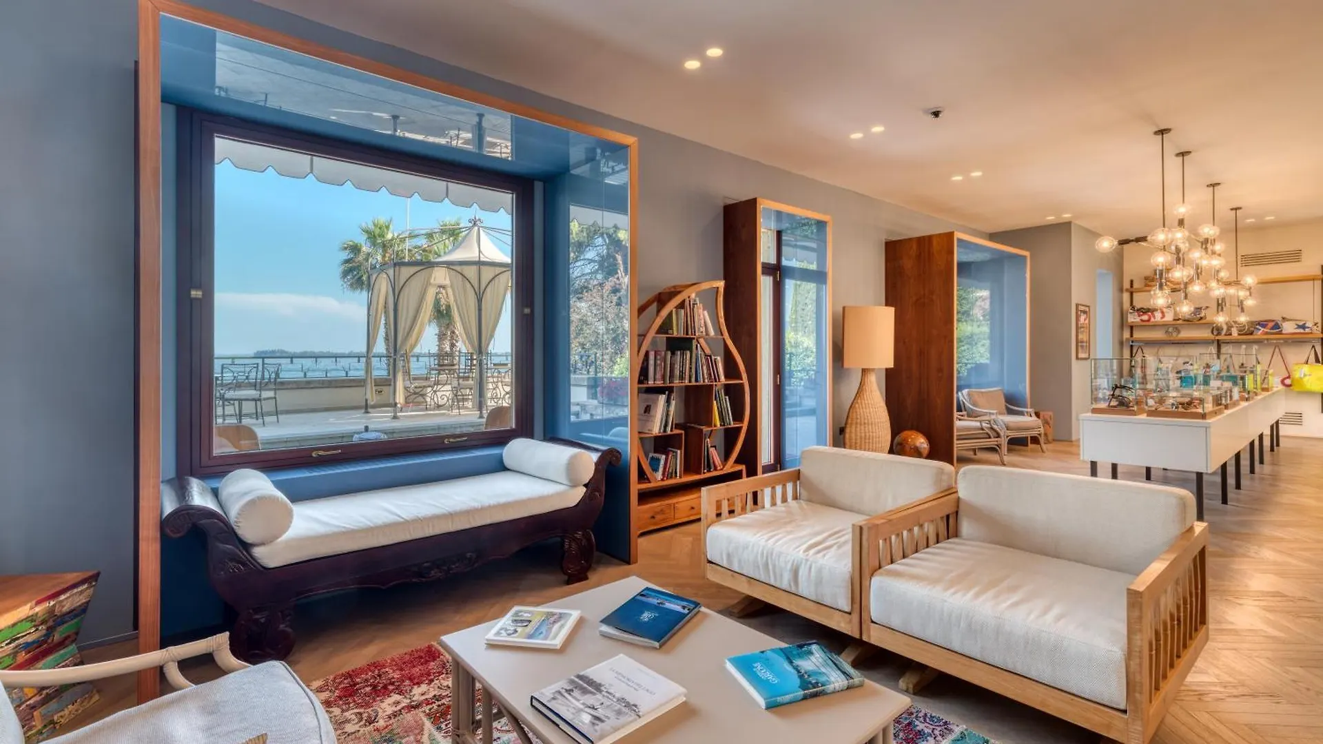 Hotel Villa Capri Gardone Riviera