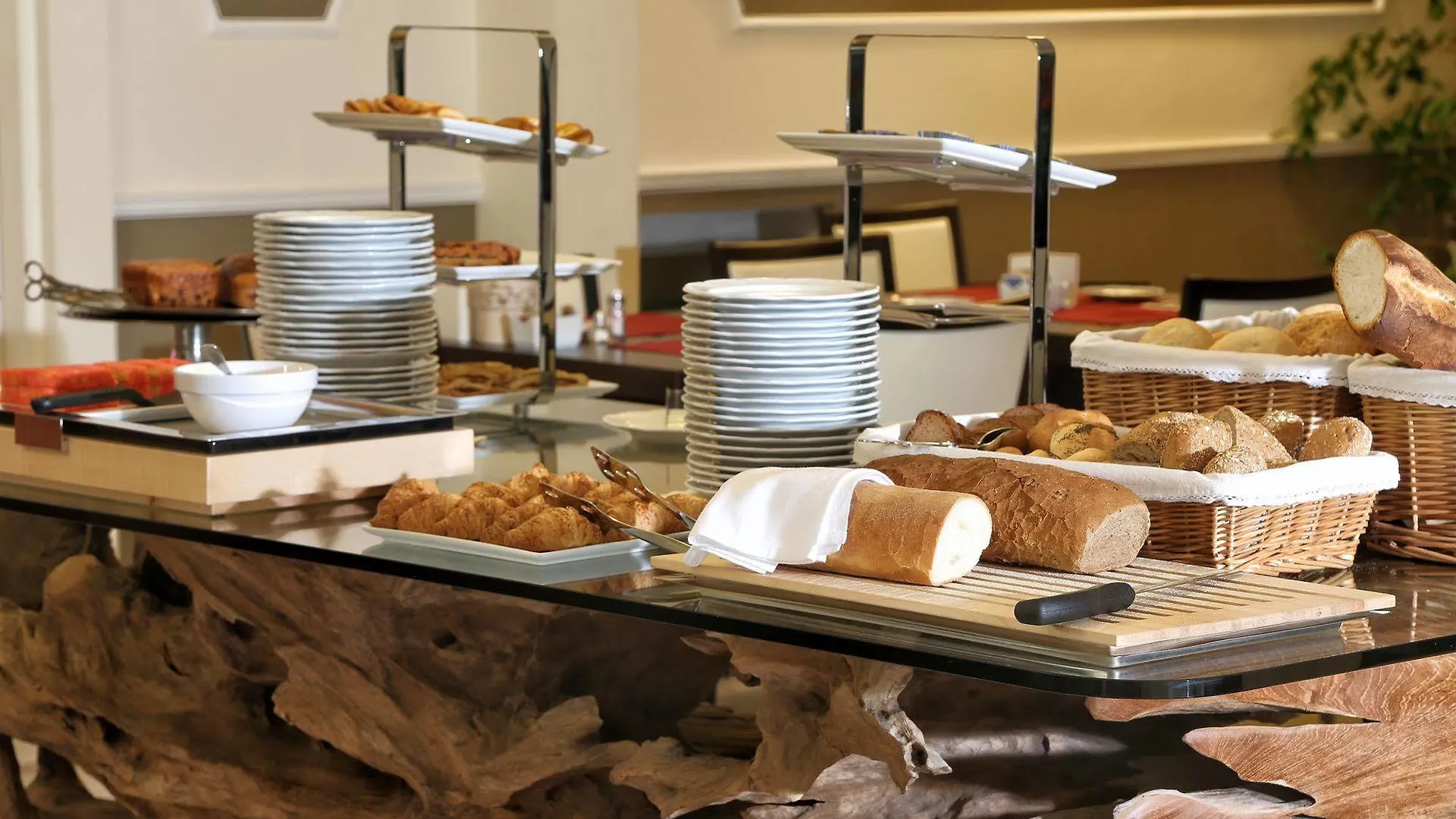 Hotel Villa Capri Gardone Riviera 4*,