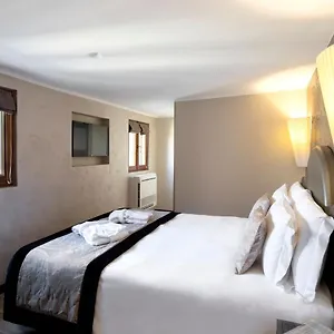 Alle Guglie Boutique 3* ונציה