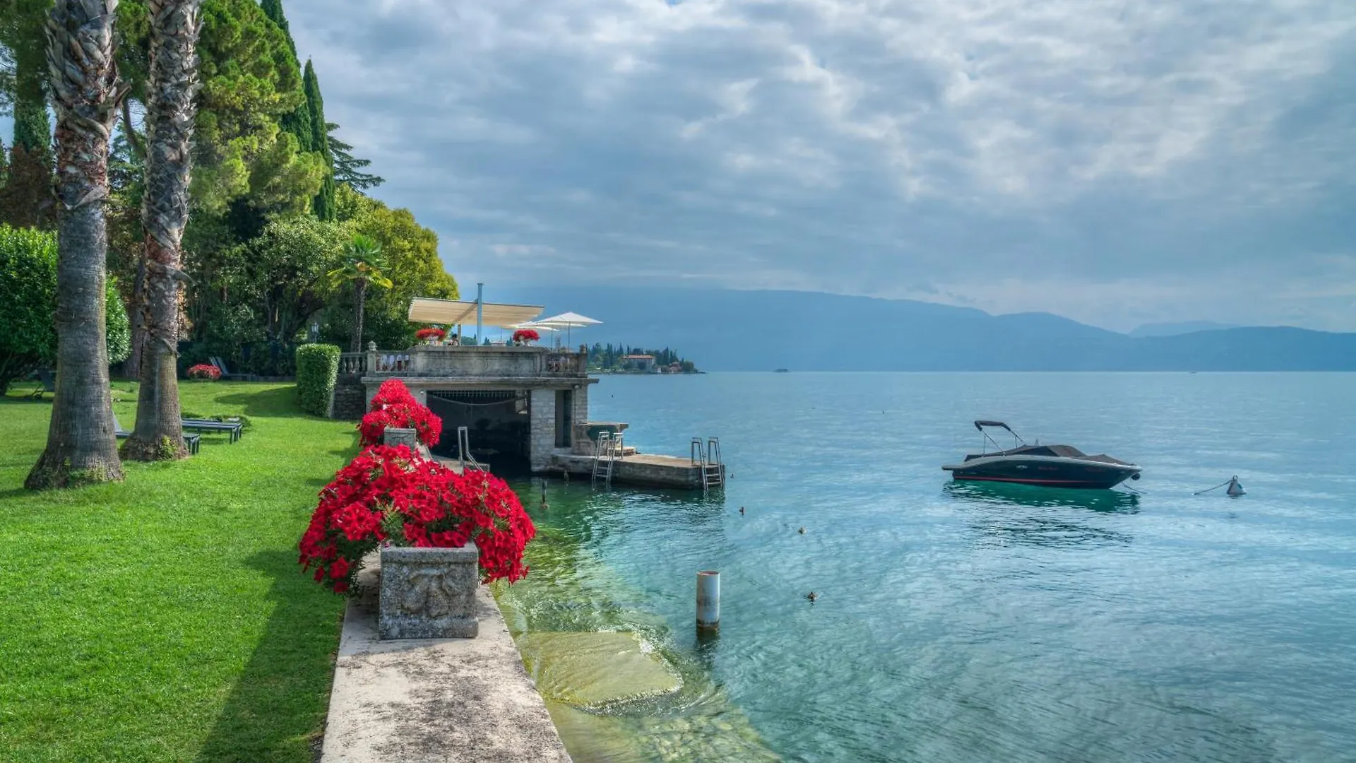 Hotel Villa Capri Gardone Riviera Italia